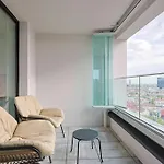 Danubius One - Spacious W Free Parking דירה *